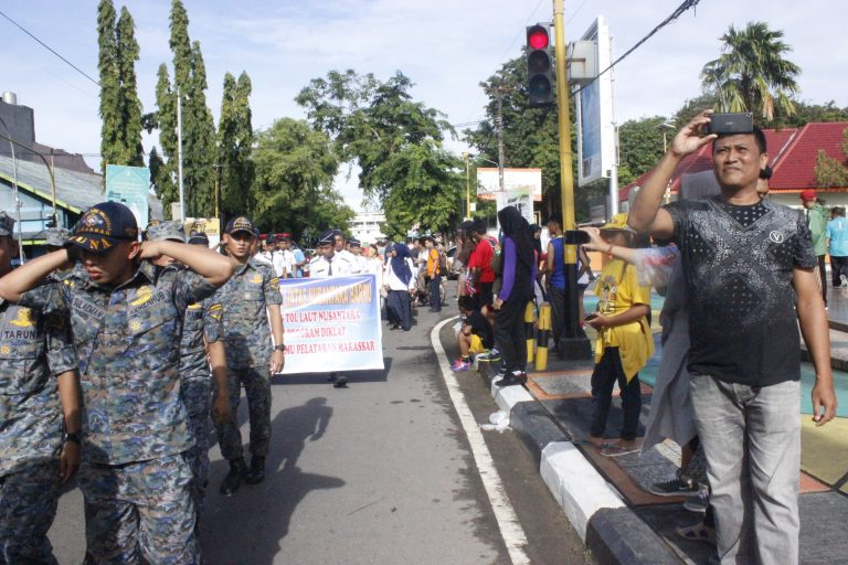 PIP Makassar - POLITEKNIK ILMU PELAYARAN MAKASSAR