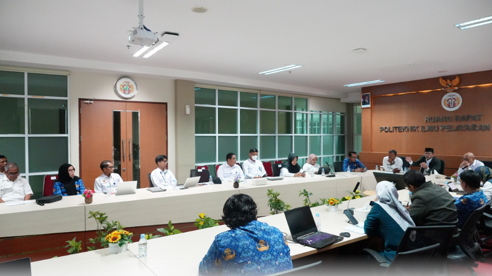 PIP Makassar - POLITEKNIK ILMU PELAYARAN MAKASSAR
